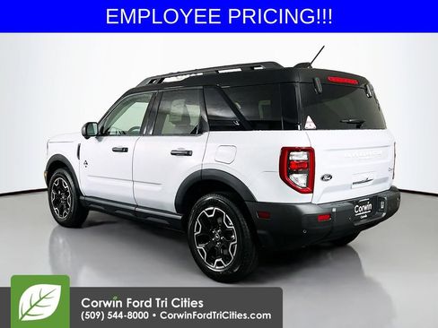 New 2026 Ford Bronco Sport Outer Banks w/ Outer Banks Tech Package+ AWD/4WD image 11