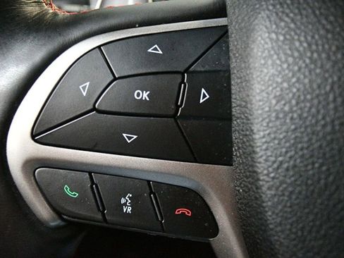 Used 2018 Jeep Grand Cherokee Trailhawk w/ Trailhawk Luxury Group image 40