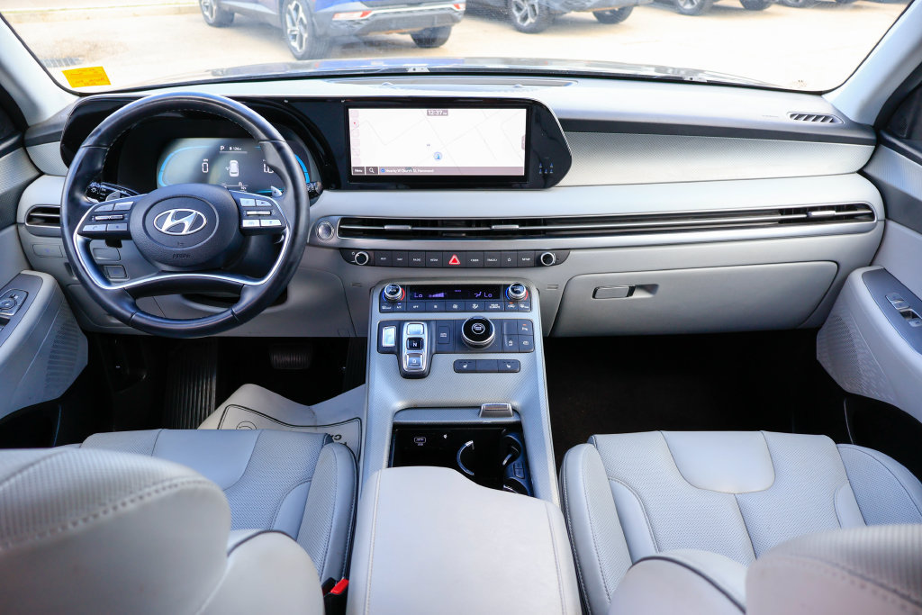Used 2025 Hyundai Palisade SEL FWD image 6