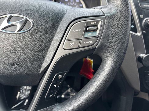 Used 2016 Hyundai Santa Fe Sport image 15