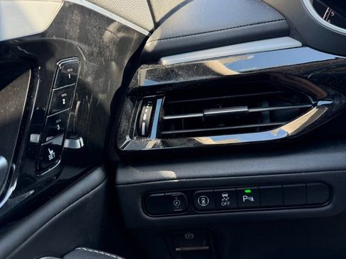 Certified 2023 Acura MDX SH-AWD w/ Technology Package image 22