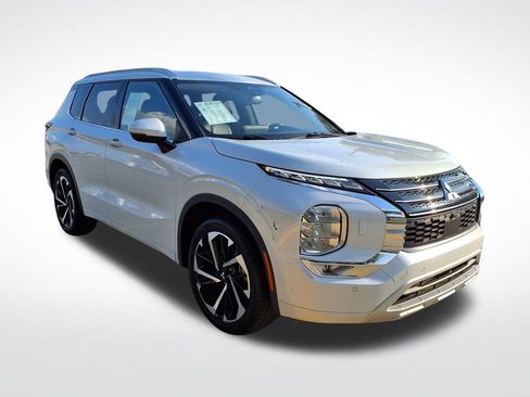 Used 2022 Mitsubishi Outlander SEL AWD/4WD image 3