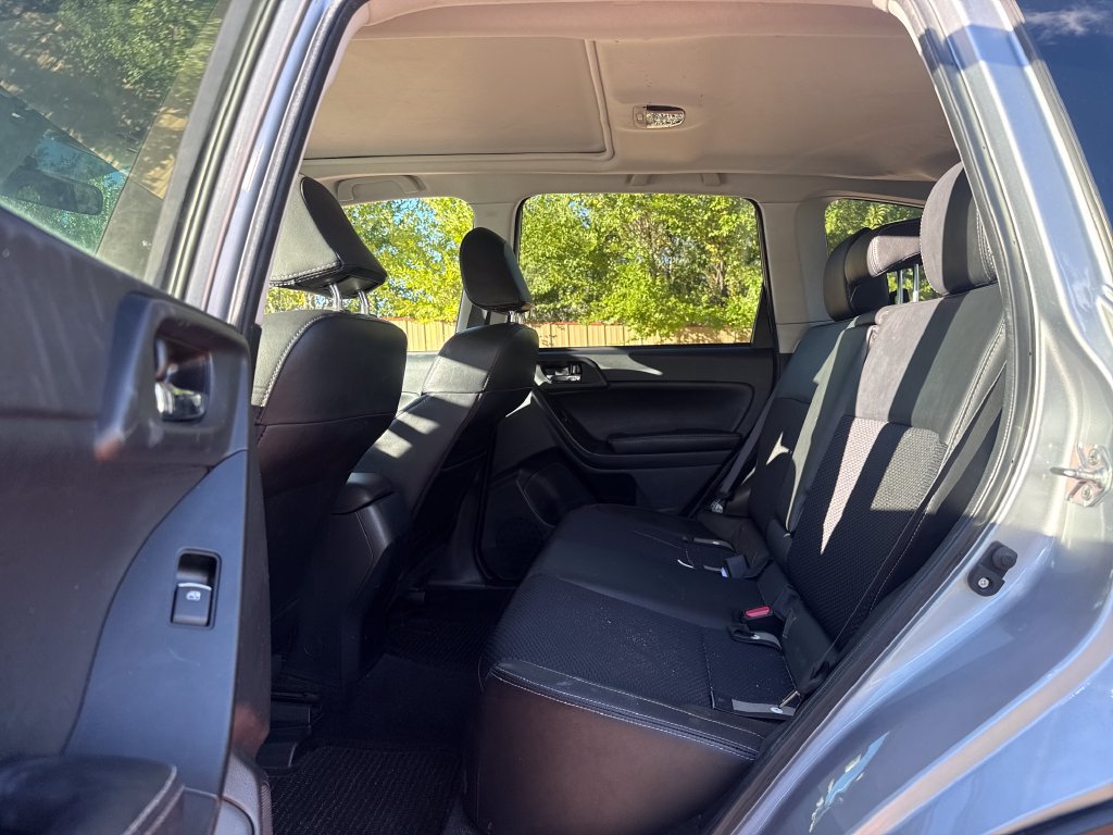 Used 2017 Subaru Forester 2.0XT Premium AWD/4WD image 18