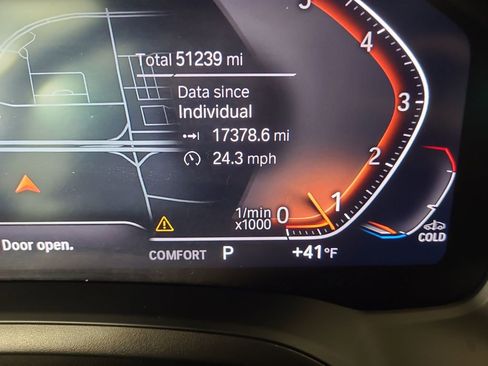 Used 2021 BMW 330i xDrive 330i xDrive w/ Convenience Package image 11