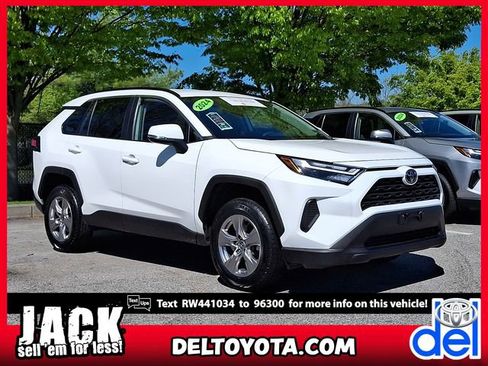 Certified 2024 Toyota RAV4 XLE AWD/4WD image 1