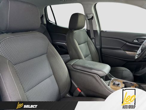 Used 2023 GMC Acadia SLE AWD/4WD image 29
