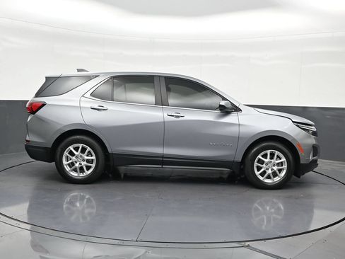 Used 2024 Chevrolet Equinox LT FWD image 7