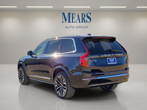 New 2026 Volvo XC90 B6 Plus w/ Protection Package Premier image 3