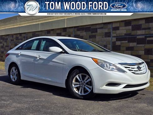 Used 2012 Hyundai Sonata GLS w/ Popular Equipment Pkg image 1