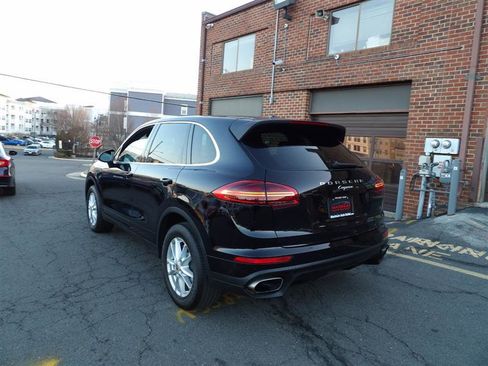 Used 2016 Porsche Cayenne image 11