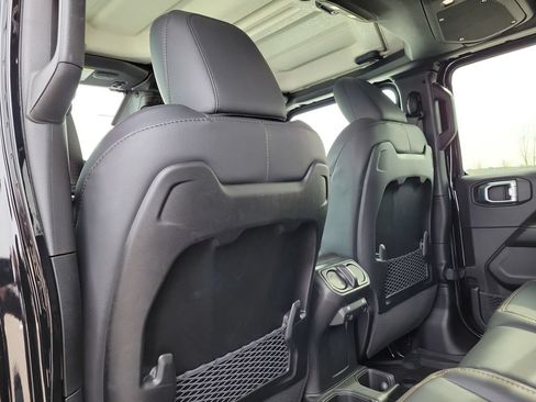 New 2026 Jeep Gladiator Mojave AWD/4WD image 12