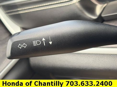 Used 2021 Jeep Grand Cherokee L Limited AWD/4WD image 10