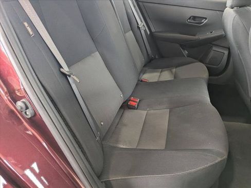 Used 2024 Nissan Sentra SV FWD image 19