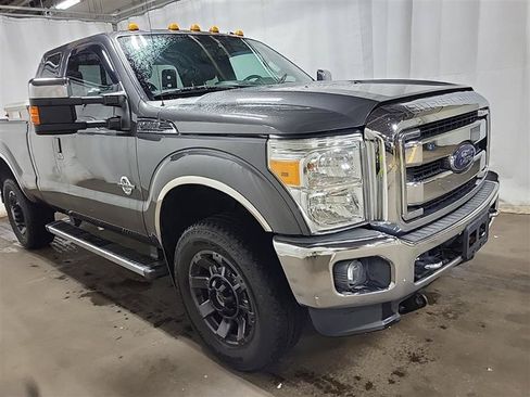 Used 2015 Ford F250 Lariat w/ Chrome Package AWD/4WD image 3