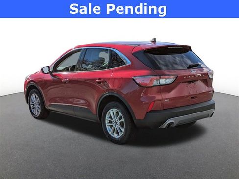 Certified 2022 Ford Escape SE w/ Convenience Package image 4