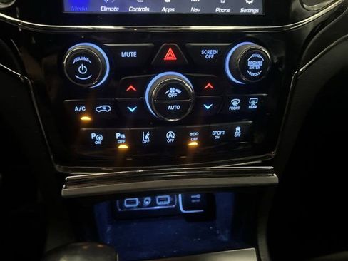 Used 2020 Jeep Grand Cherokee Limited X AWD/4WD image 2