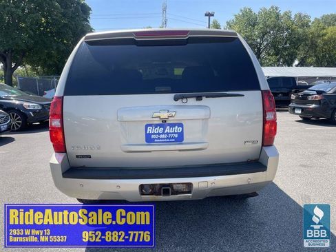 Used 2008 Chevrolet Tahoe LTZ w/ LTZ Preferred Equipment Group AWD/4WD image 6
