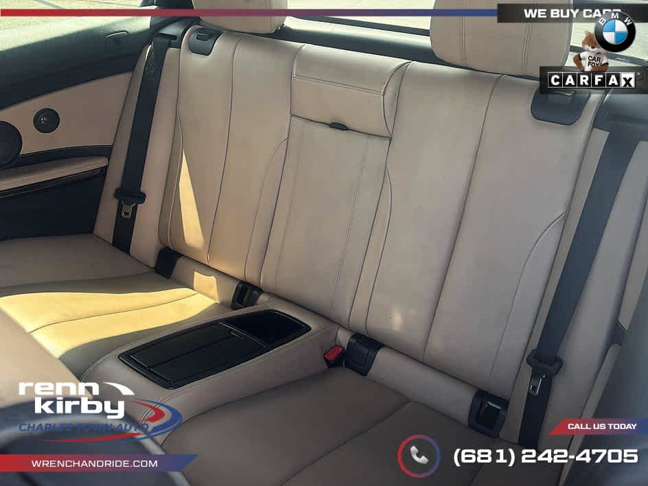 Used 2016 BMW M4 Convertible RWD image 22