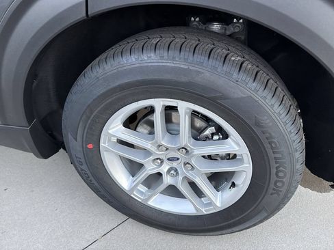 New 2026 Ford Explorer Active w/ Active Comfort Package RWD image 30