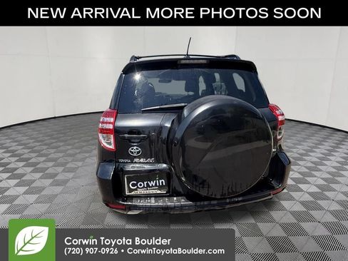 Used 2009 Toyota RAV4 Limited AWD/4WD image 6