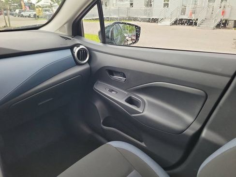 Certified 2025 Nissan Versa SV w/ Trunk Package FWD image 14