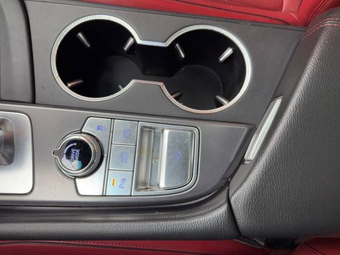 Used 2025 Genesis G70 2.5T w/ Sport Prestige Package image 32