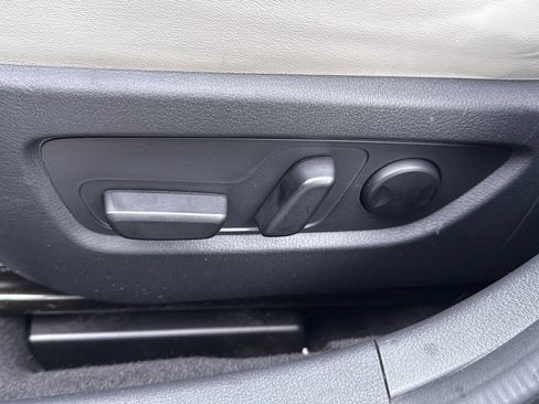 Certified 2022 MAZDA CX-30 2.5 Turbo w/ Premium Plus Pkg image 13