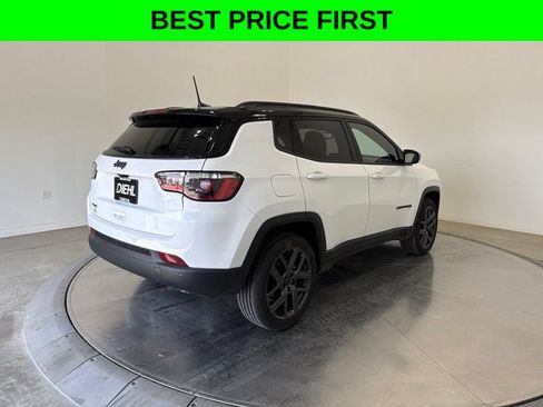New 2026 Jeep Compass Limited AWD/4WD image 7
