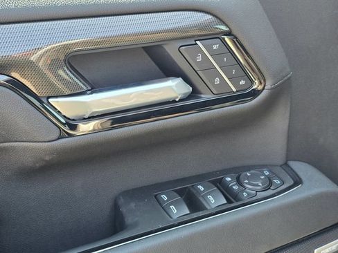 New 2026 GMC Sierra 2500 AT4 w/ AT4 Premium Plus Package AWD/4WD image 19