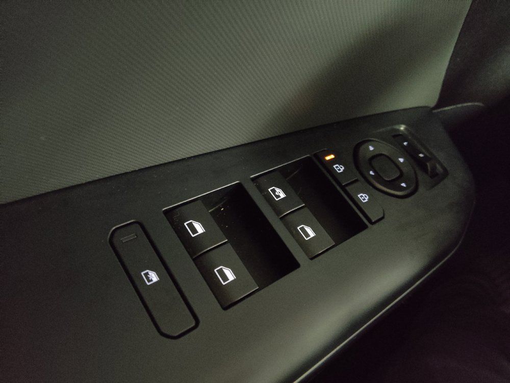 Used 2025 Kia K4 FWD image 27