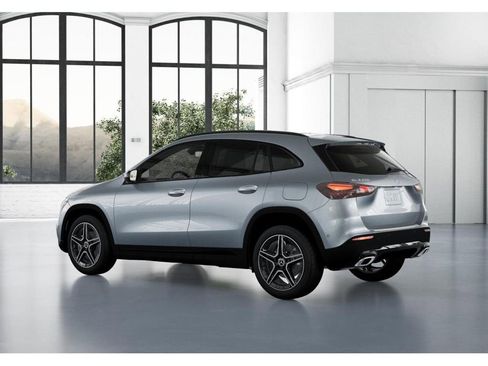 New 2026 Mercedes-Benz GLA 250 4MATIC image 30