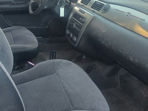 Used 2014 Chevrolet Impala Police FWD image 9