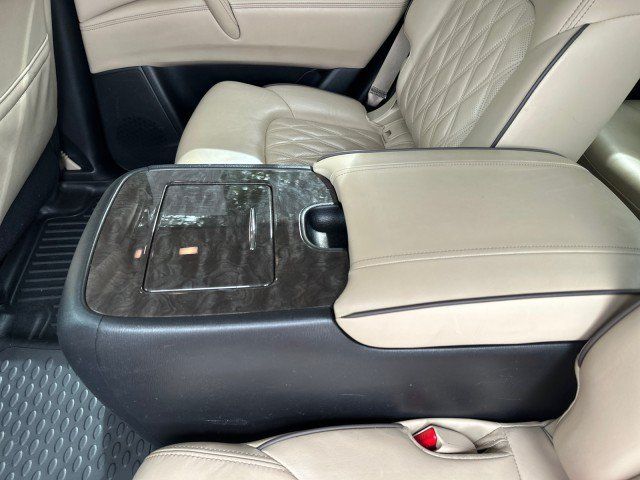 Used 2023 Nissan Armada Platinum w/ Captain's Chairs Package AWD/4WD image 23