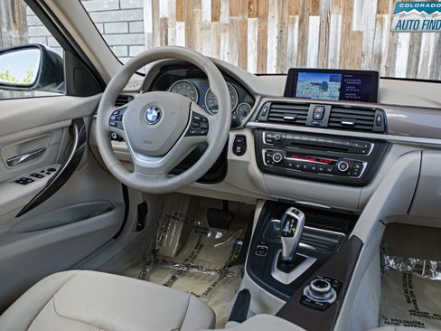 Used 2013 BMW 335i xDrive Sedan AWD/4WD image 16