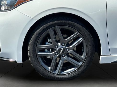 Certified 2020 Kia Forte GT-Line w/ GT-Line Premium Package FWD image 30