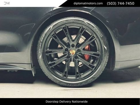 Used 2018 Porsche Panamera 4S AWD/4WD image 47