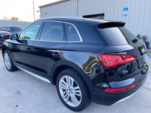 Used 2019 Audi Q5 2.0T Premium Plus w/ Premium Plus Package AWD/4WD image 3