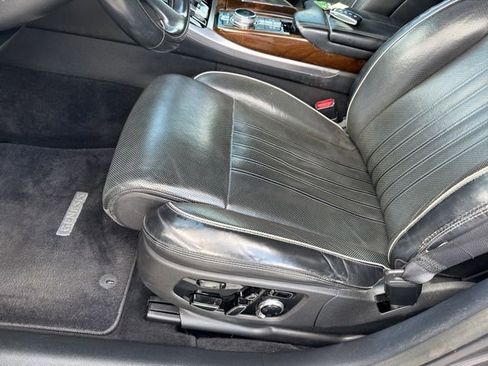 Used 2018 Genesis G90 3.3T Premium image 27