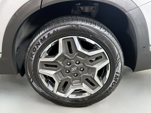 Used 2023 Hyundai Santa Fe Limited image 30