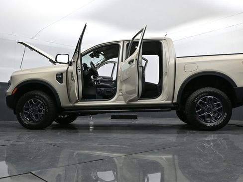 New 2025 Ford Ranger XLT w/ FX4 Off-Road Package image 38