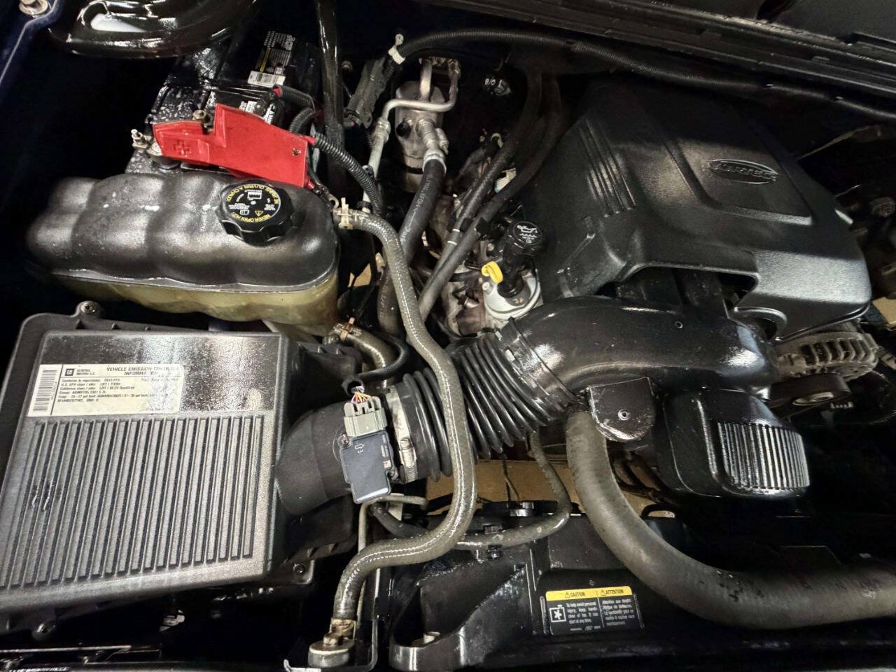 Used 2010 Chevrolet Silverado 1500 LT w/ Power Pack Plus AWD/4WD image 25