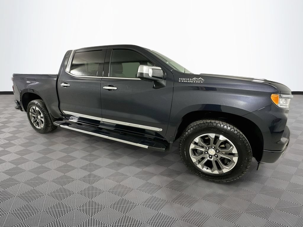 Used 2024 Chevrolet Silverado 1500 High Country AWD/4WD image 8