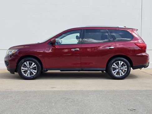 Used 2020 Nissan Pathfinder SV FWD image 2