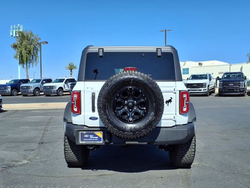 Certified 2024 Ford Bronco Wildtrak AWD/4WD image 5