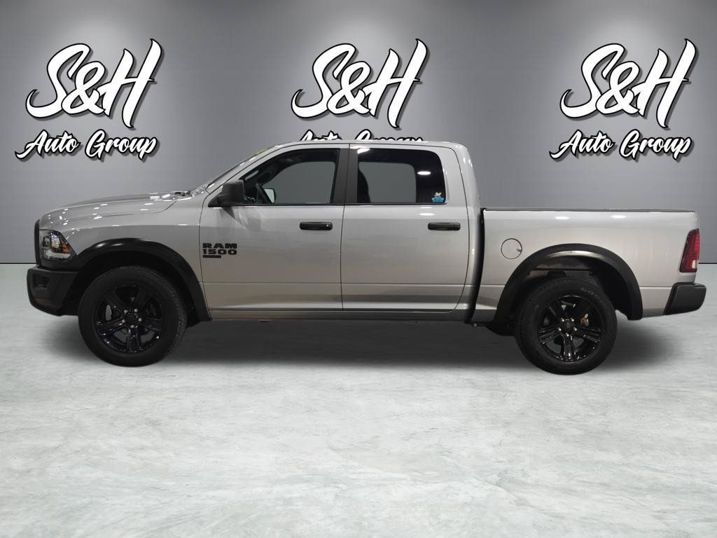 Used 2024 RAM 1500 Warlock AWD/4WD image 11