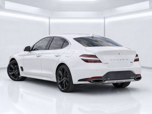 Used 2023 Genesis G70 3.3T w/ Sport Prestige Package RWD image 7