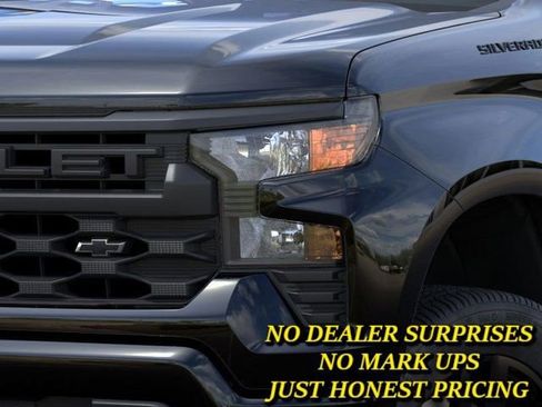 New 2026 Chevrolet Silverado 1500 Custom w/ LPO, Dark Essentials Package RWD image 10