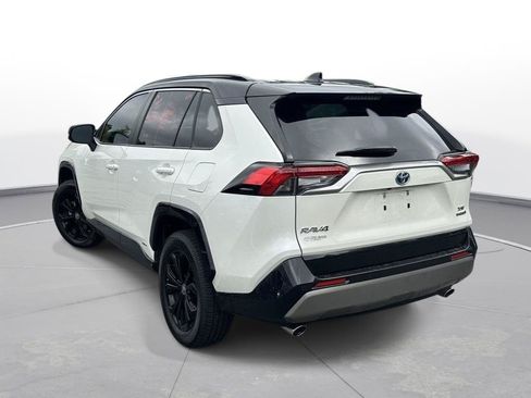 Certified 2022 Toyota RAV4 XSE AWD/4WD image 8