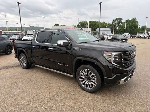New 2026 GMC Sierra 1500 Denali Ultimate AWD/4WD image 7