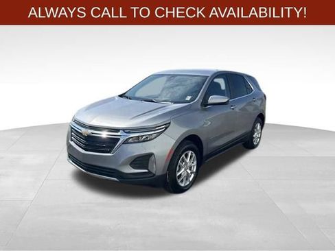 Used 2024 Chevrolet Equinox LT AWD/4WD image 3